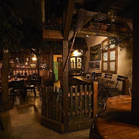 Pension Ruessel-Pub Sangerhausen Eksteriør bilde