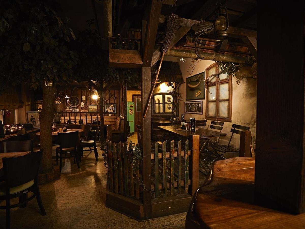 Pension Ruessel-Pub Sangerhausen Eksteriør bilde